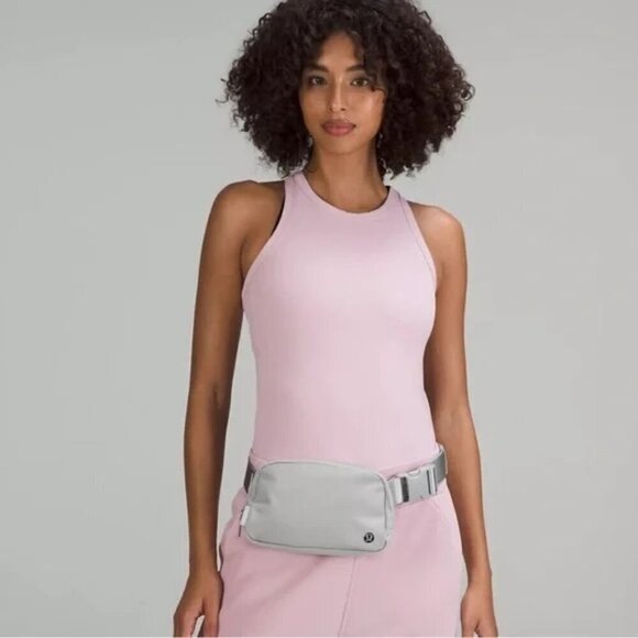 LULULEMON -  Everywhere Silver Drop Belt Bag New NWT RARE letters on belt - Picture 2 of 6
